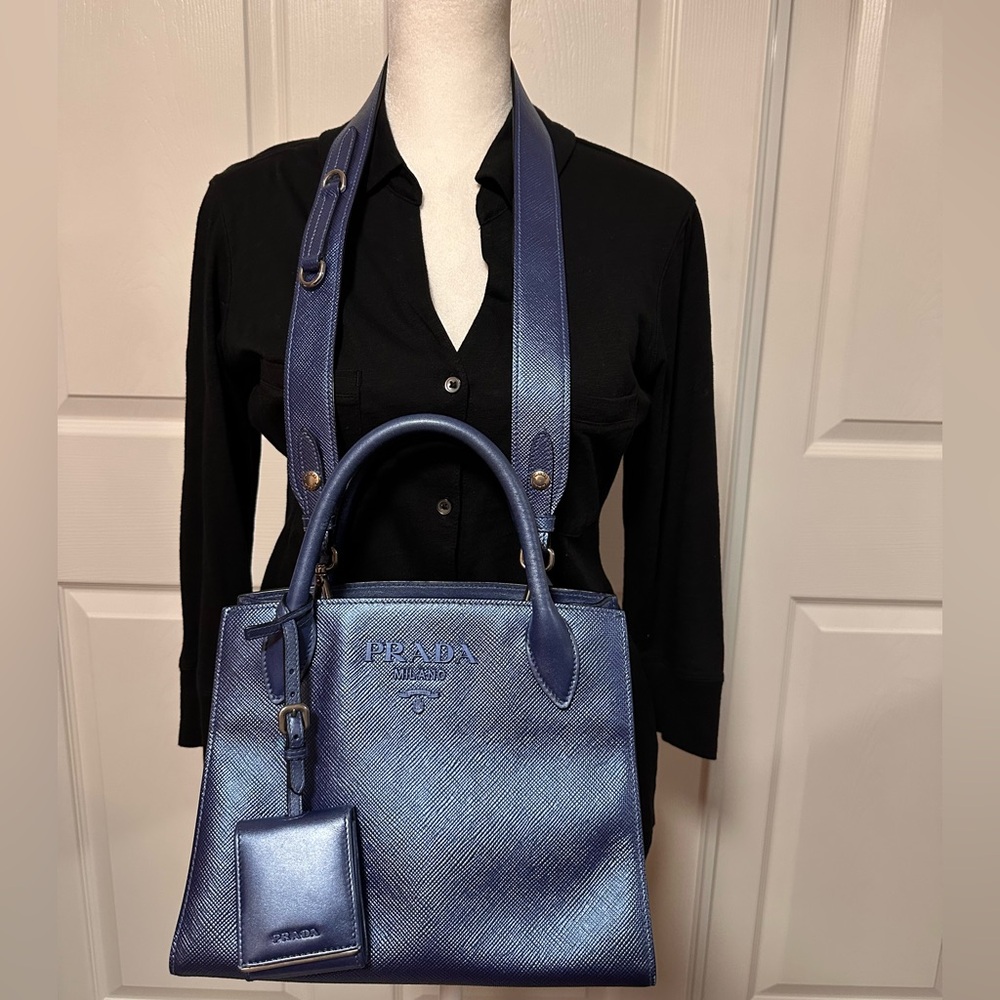 Prada Milano Monochrome Small tote bag 8”Hx10.5”W5.25”D, Handle Drop 3.5”